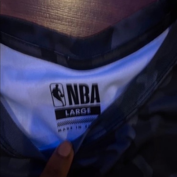 NBA T-Shirt - Picture 3 of 3